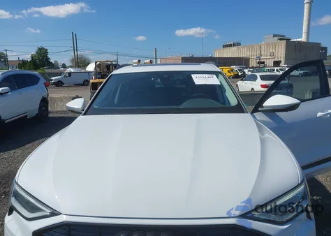 2022 Audi E-Tron Premium from USA, damaged, VIN WA1AAAGE0NB042425